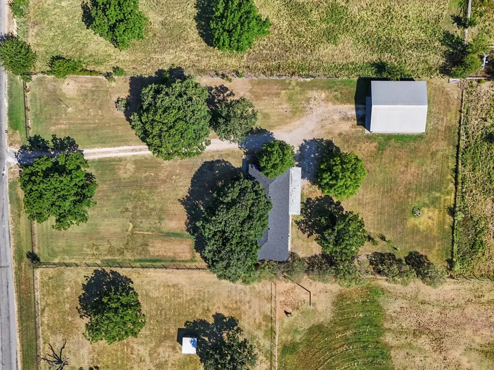3845 County Road 415 Alvarado, TX 76009