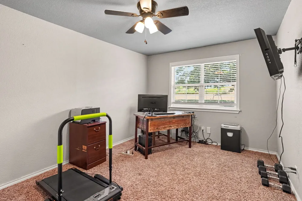 3845 County Road 415 Alvarado, TX 76009