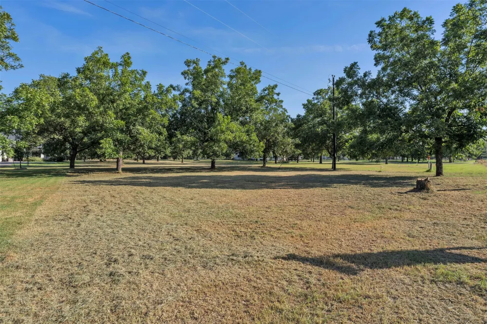11008 Orchards Boulevard Granbury, TX 76033