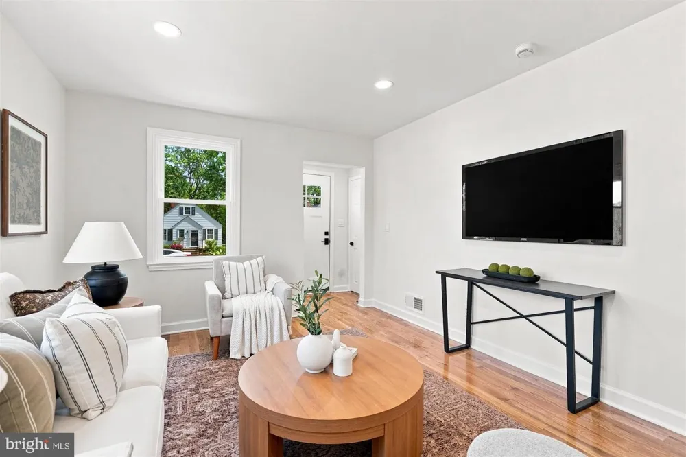 2519 GLENCOE ROAD Baltimore, MD 21234