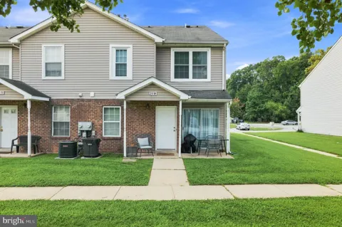 201 HIGHLAND BOULEVARD #H