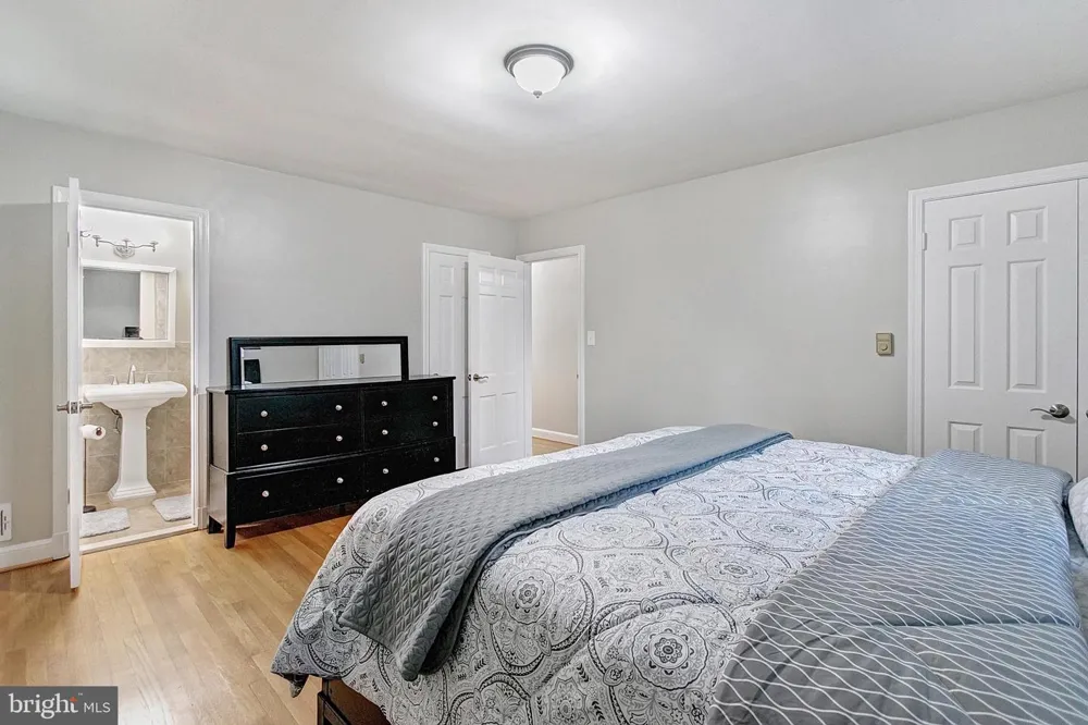 2108 48TH STREET NW Washington, DC 20007