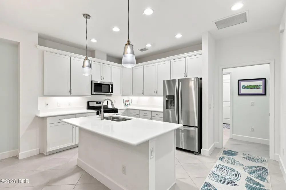 143 Salt Shaker Street Daytona Beach, FL 32124