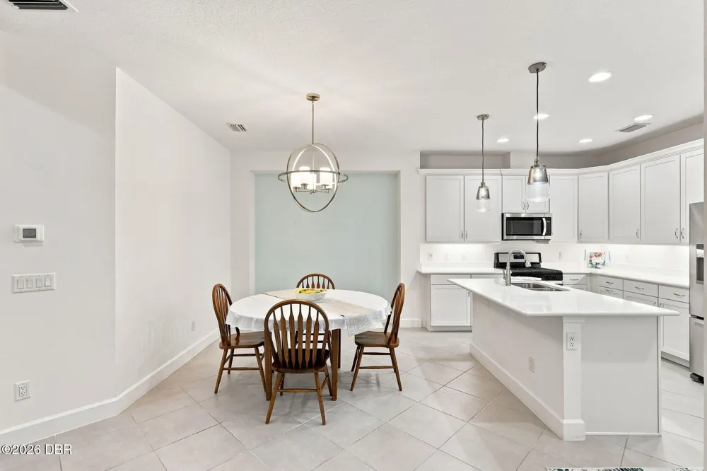 143 Salt Shaker Street Daytona Beach, FL 32124