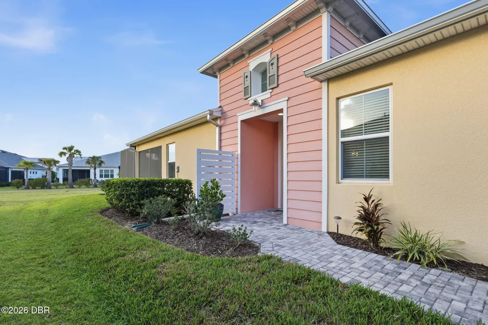 143 Salt Shaker Street Daytona Beach, FL 32124