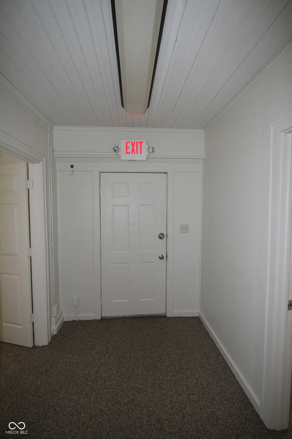 611 S Harrison Street Shelbyville, IN 46176