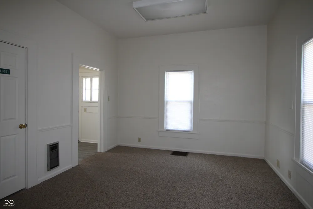 611 S Harrison Street Shelbyville, IN 46176