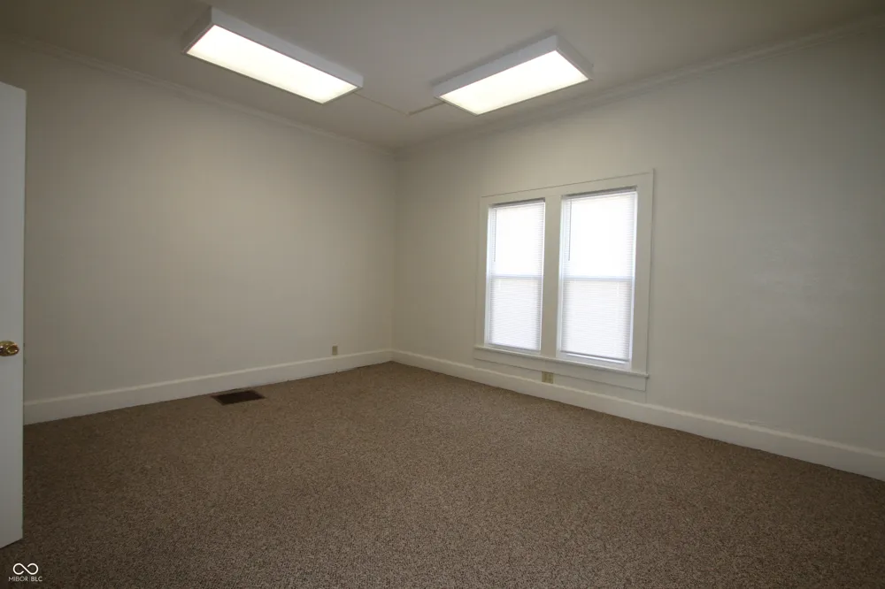611 S Harrison Street Shelbyville, IN 46176