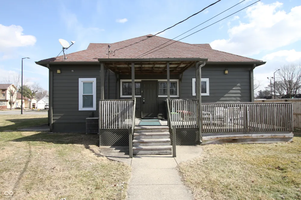 611 S Harrison Street Shelbyville, IN 46176
