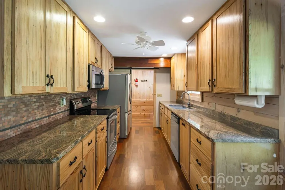 382 Paint Fork Road Barnardsville, NC 28709