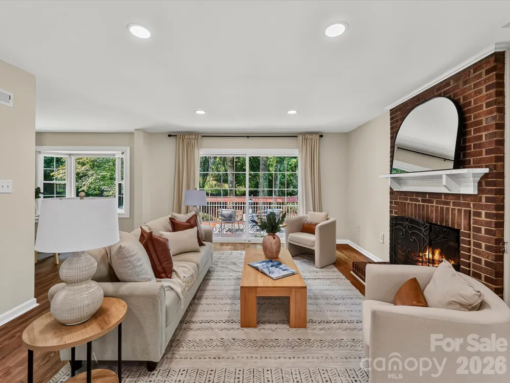 9400 Harlow Creek Road Huntersville, NC 28078