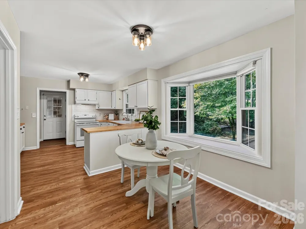 9400 Harlow Creek Road Huntersville, NC 28078