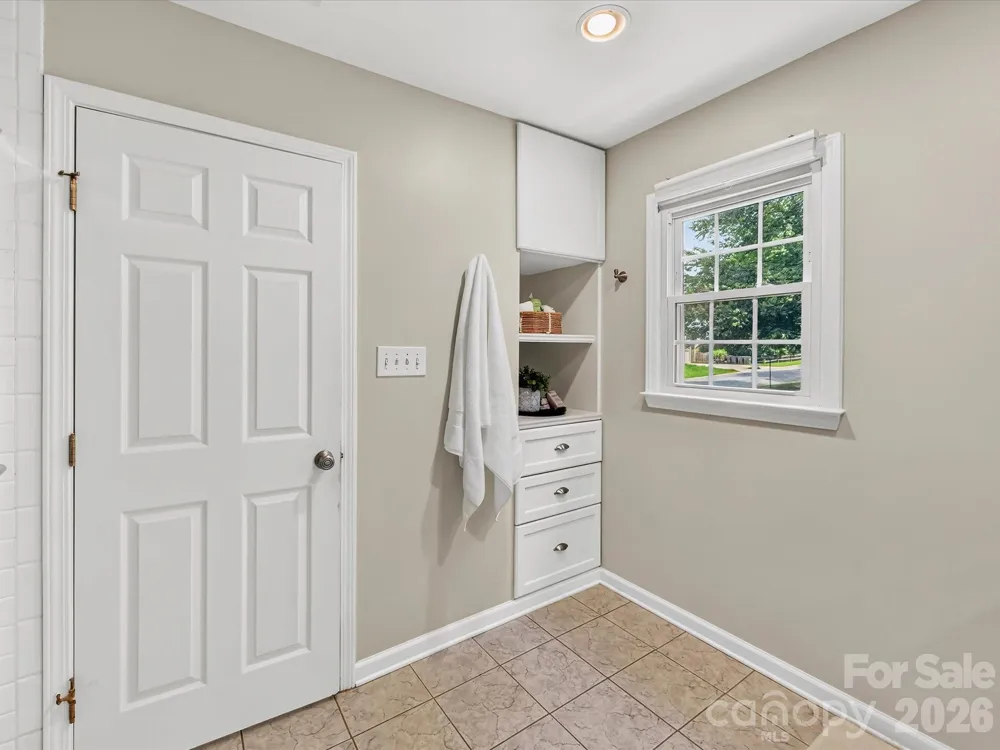 9400 Harlow Creek Road Huntersville, NC 28078
