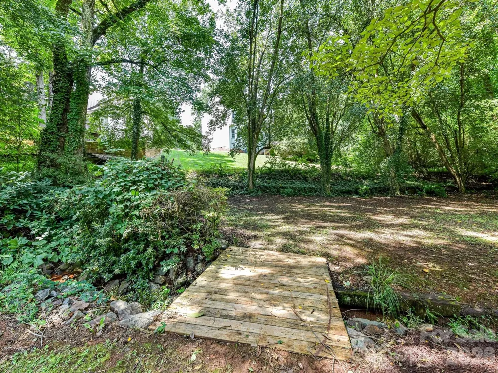 9400 Harlow Creek Road Huntersville, NC 28078