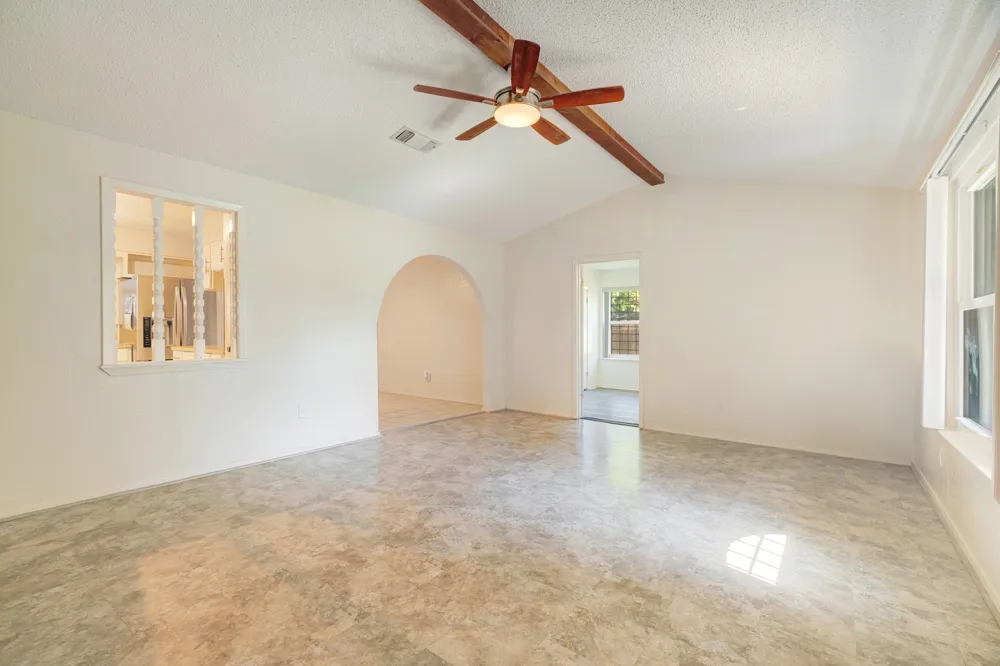 602 S Hall Street Clarksville, TX 75426