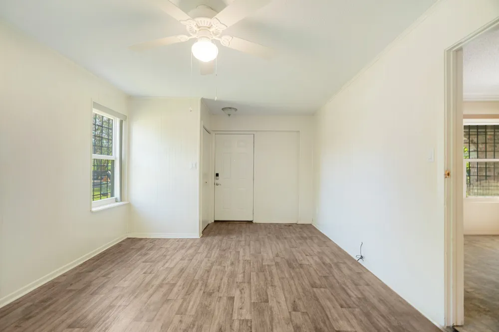 602 S Hall Street Clarksville, TX 75426