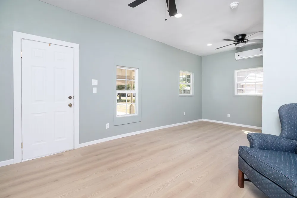 906 S Walnut Brady, TX 76825