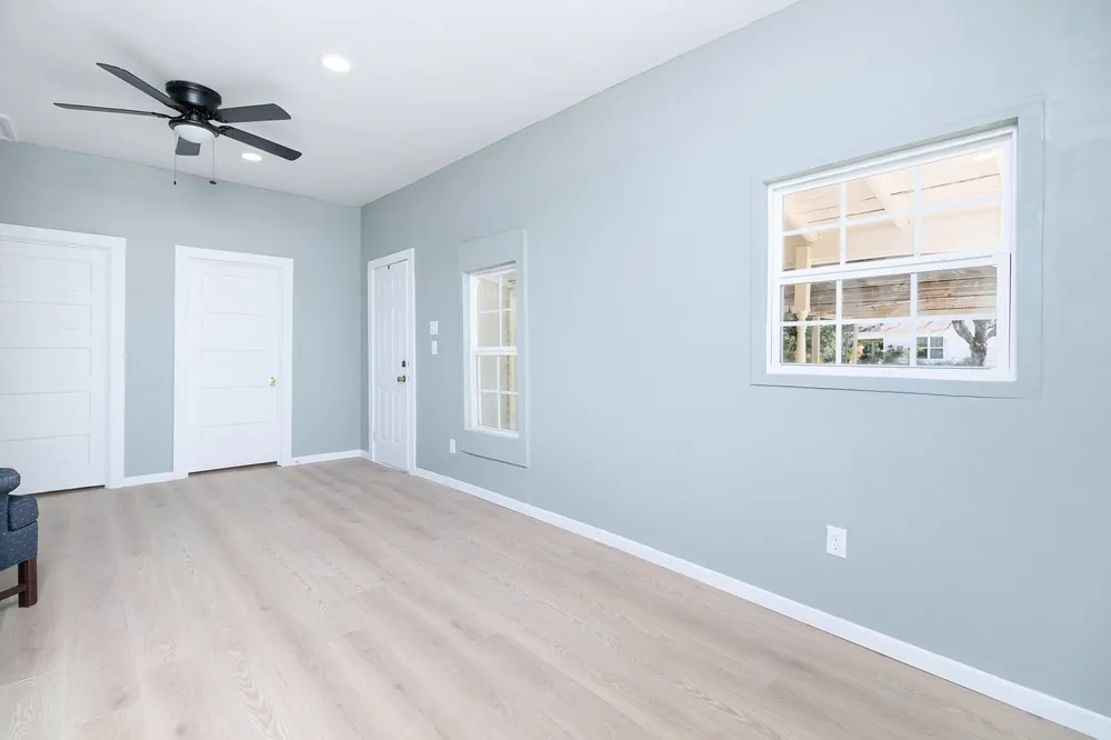 906 S Walnut Brady, TX 76825