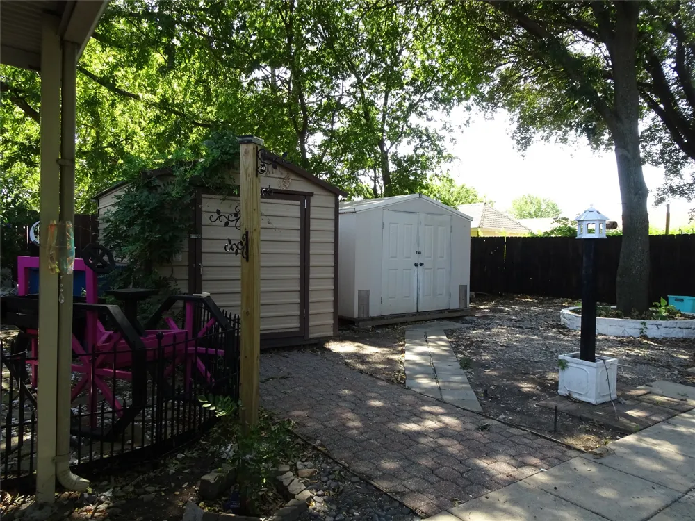 3110 Sandra Lane Rowlett, TX 75088