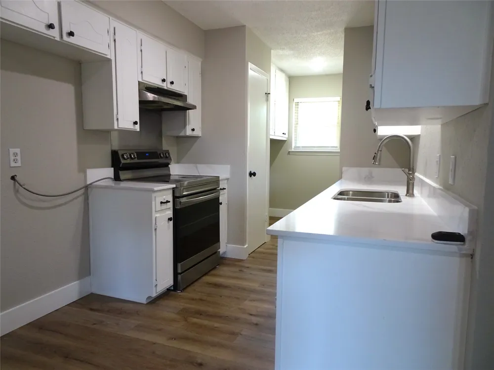 3110 Sandra Lane Rowlett, TX 75088