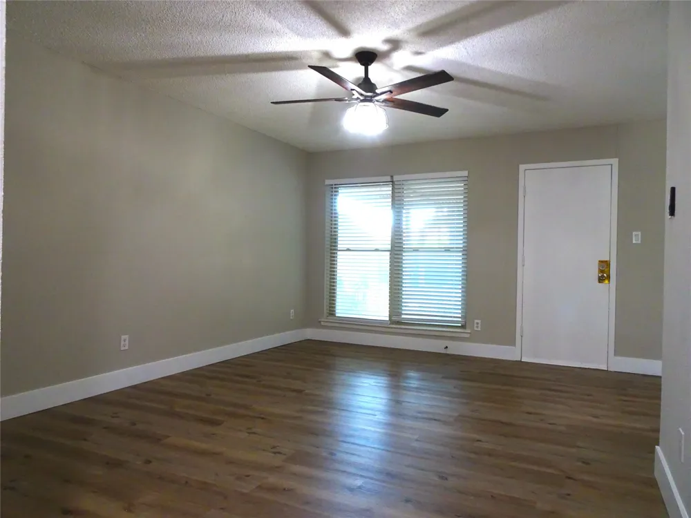 3110 Sandra Lane Rowlett, TX 75088