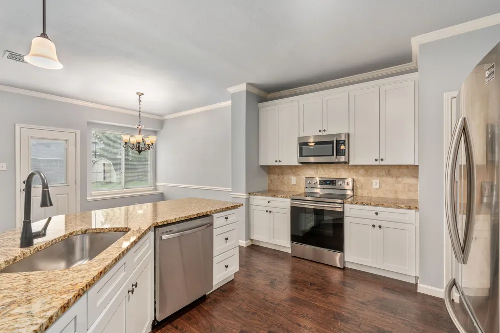 1704 Sandera Court Flower Mound, TX 75028