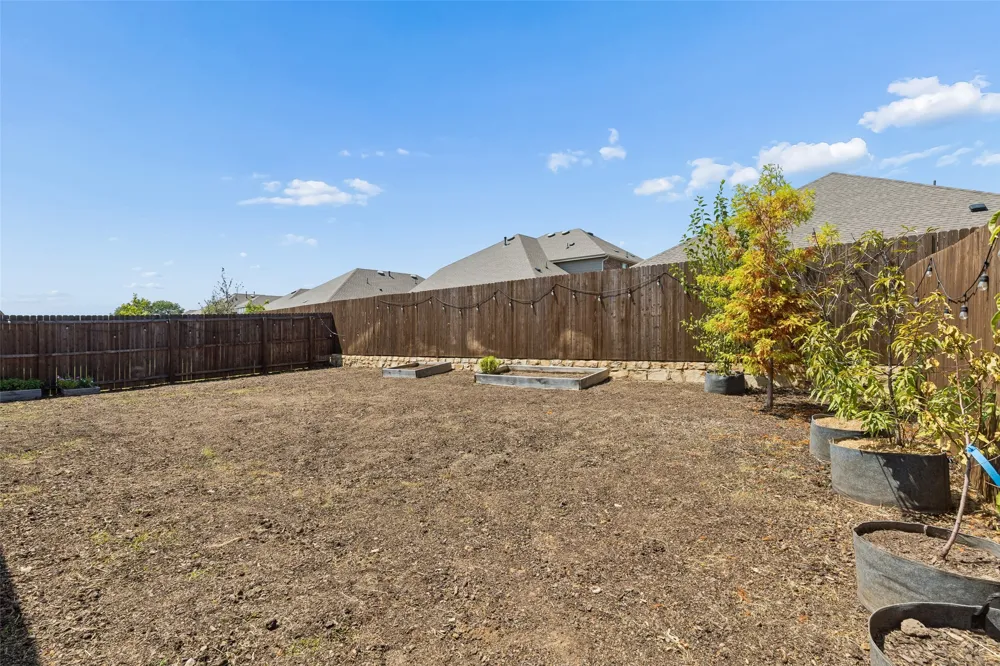9813 Cherrywood Way Aubrey, TX 76227