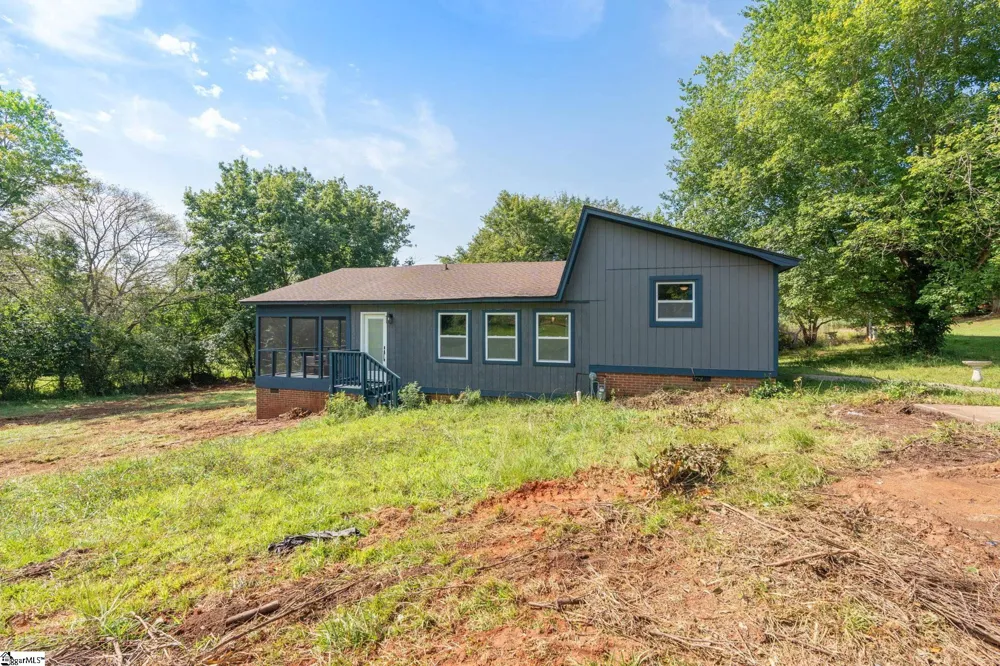 166 Mcjunkin Drive Pickens, SC 29671