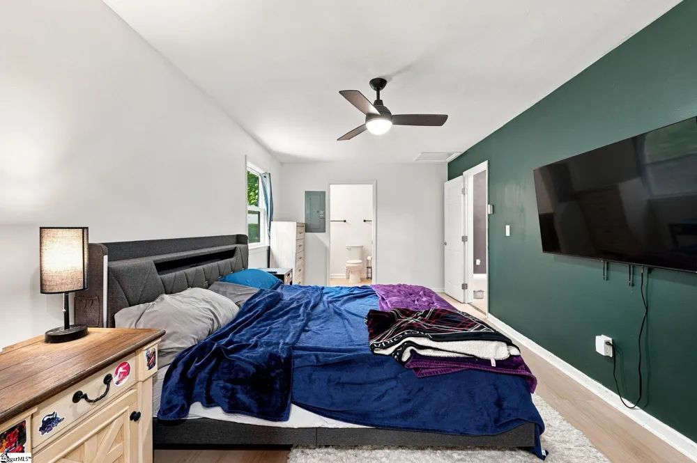 166 Mcjunkin Drive Pickens, SC 29671