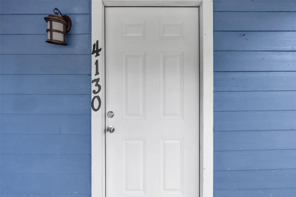 4126 Paladino Street #4030 Bacliff, TX 77518