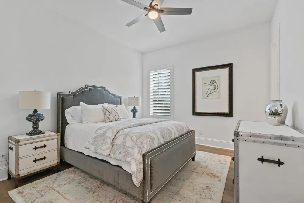 902 Falcon Hollow Lane Pinehurst, TX 77362