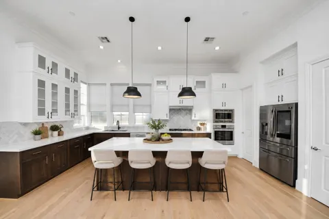 4005 Woodshire Village Estates