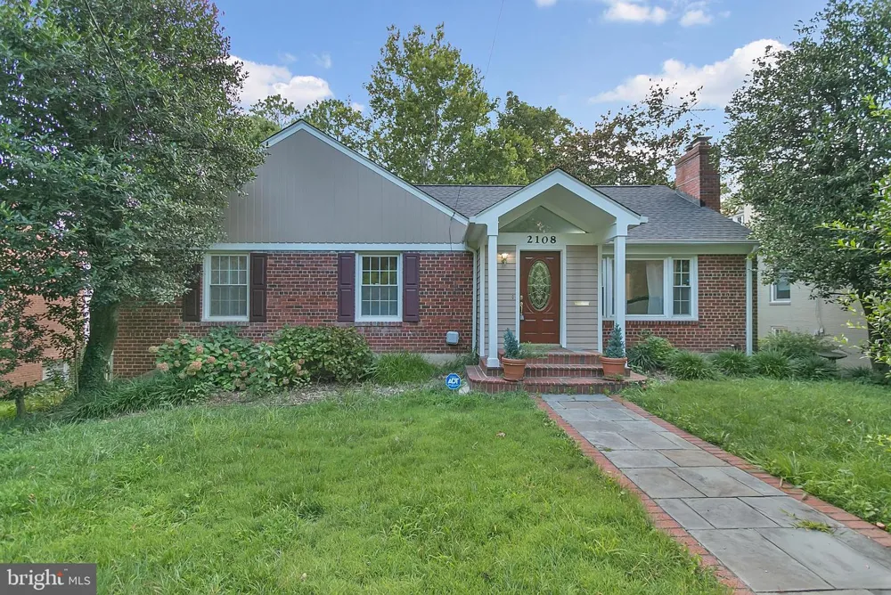 2108 48TH STREET NW Washington, DC 20007