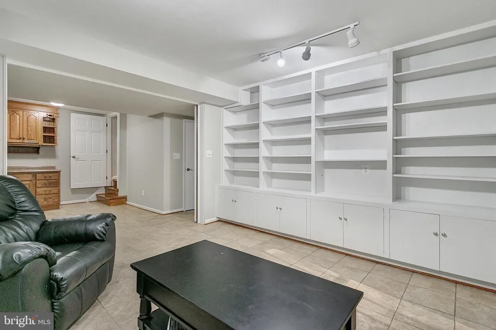 2108 48TH STREET NW Washington, DC 20007