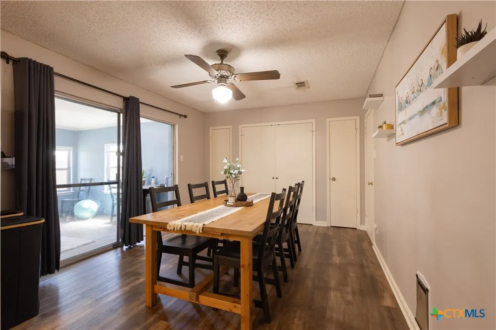 1504 W 6th Street McGregor, TX 76657