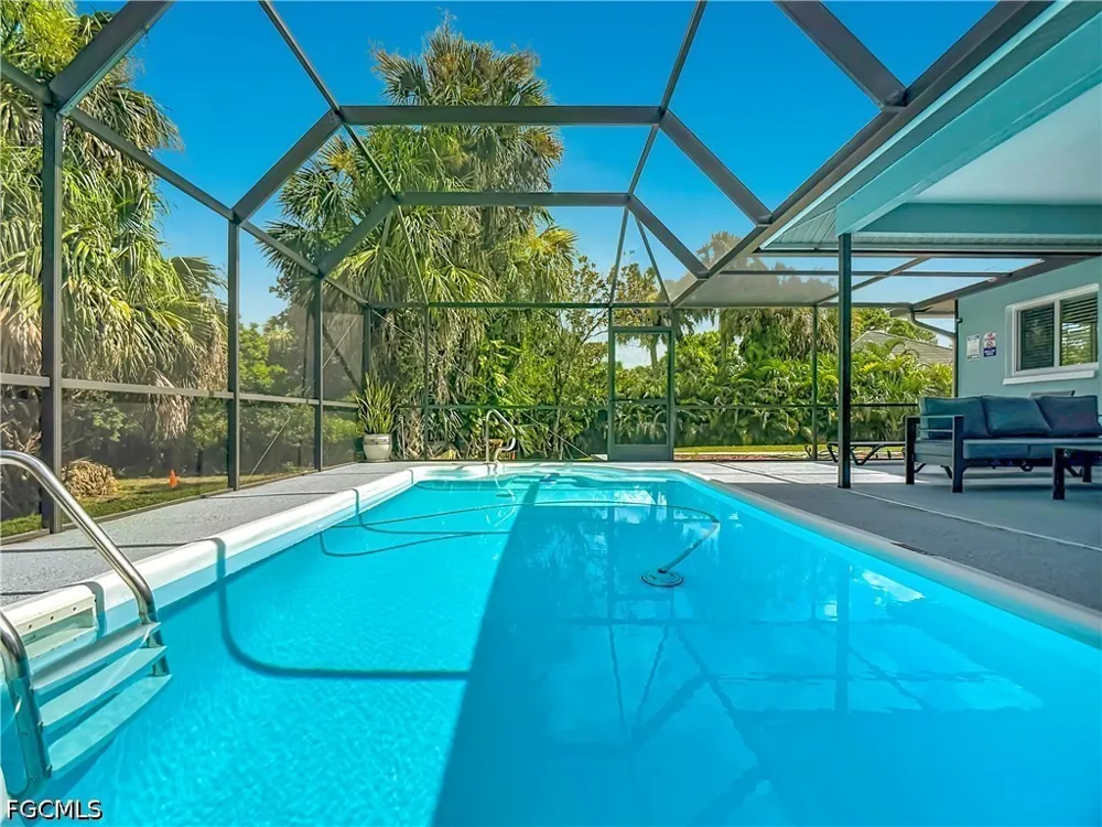 29th Street SW Naples, FL 34117