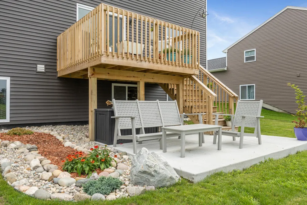 13662 Oasis Avenue Holland Charter Township, MI 49424