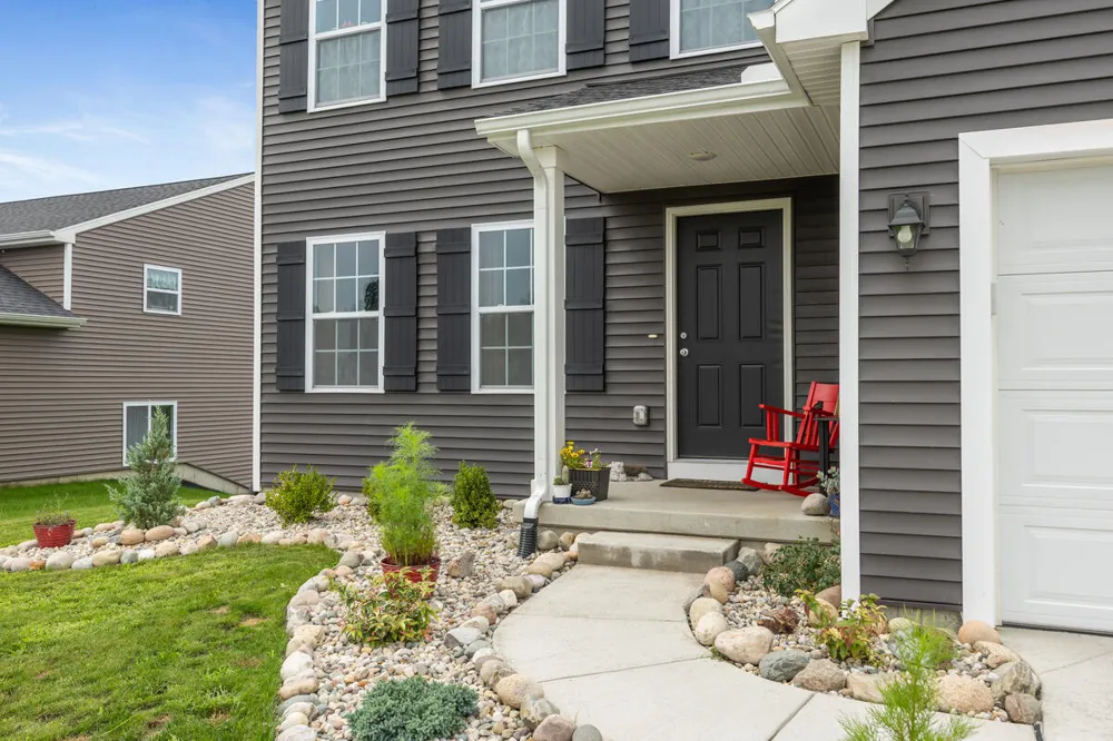 13662 Oasis Avenue Holland Charter Township, MI 49424