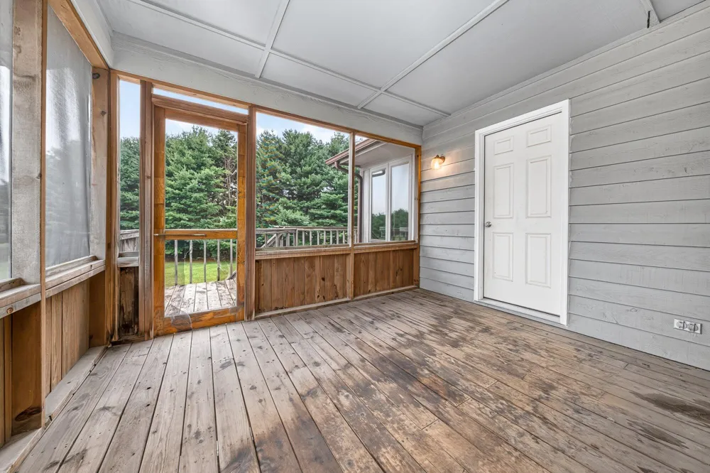 5430 E T AVENUE Brady Township, MI 49097