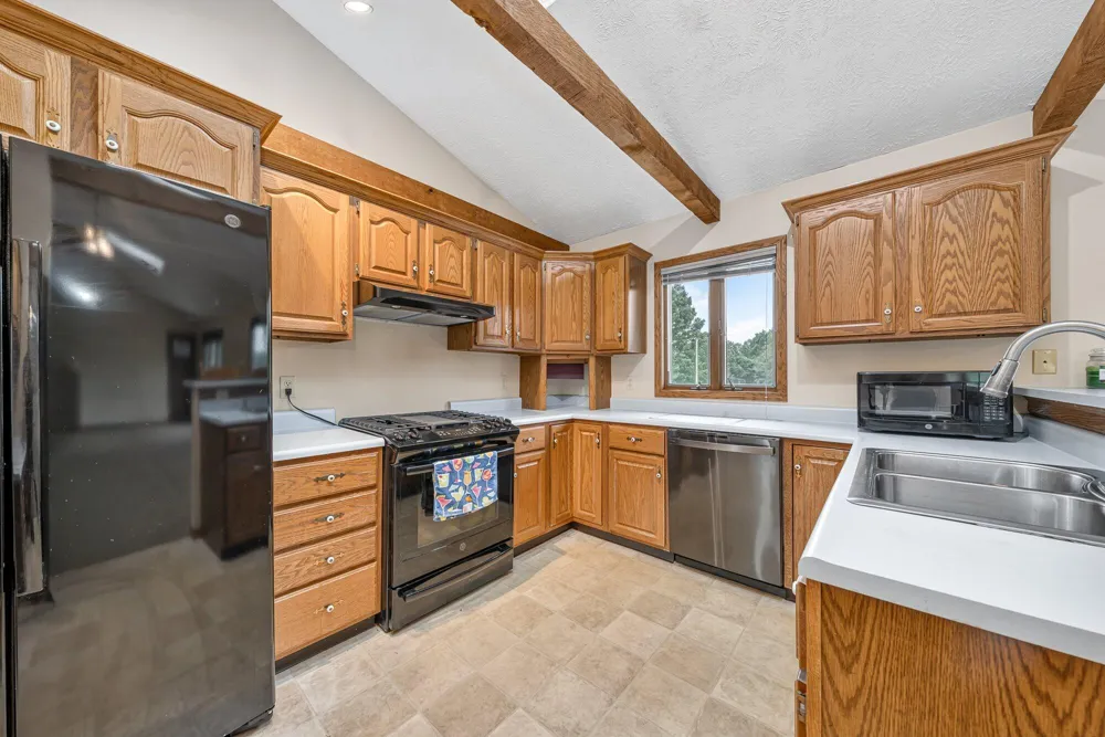 5430 E T AVENUE Brady Township, MI 49097
