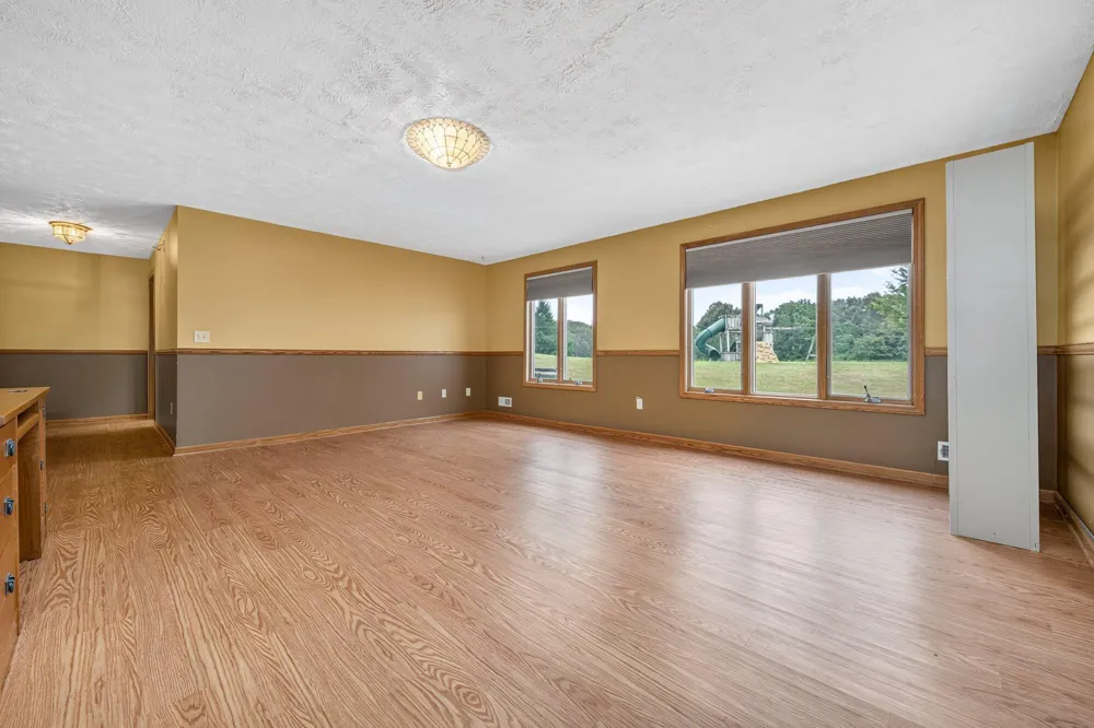5430 E T AVENUE Brady Township, MI 49097