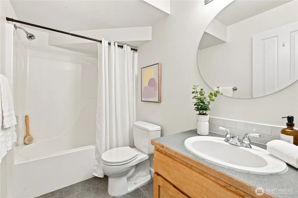 6513 24th Avenue NE #A Seattle, WA 98115
