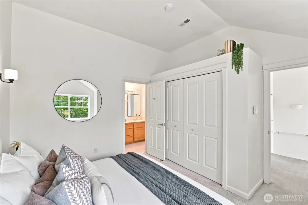 6513 24th Avenue NE #A Seattle, WA 98115