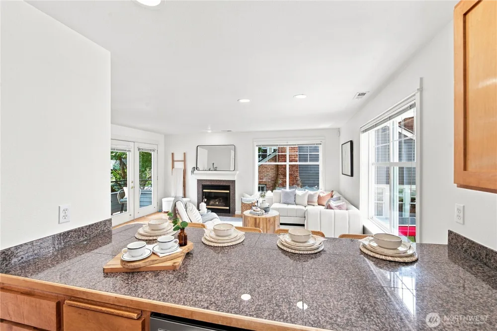 6513 24th Avenue NE #A Seattle, WA 98115
