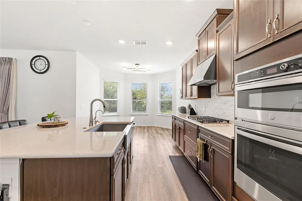 1168 PANDO LOOP Orlando, FL 32824