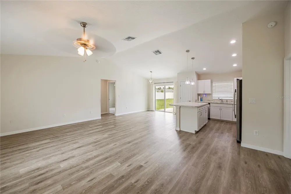 476 MARION OAKS PASS ocala, FL 34473