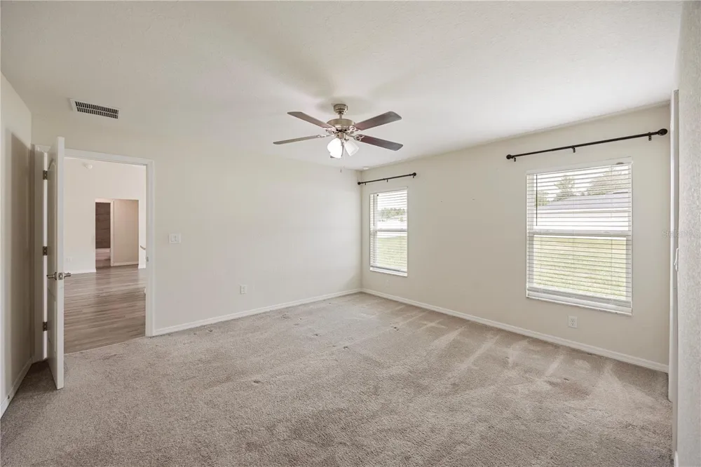 476 MARION OAKS PASS ocala, FL 34473
