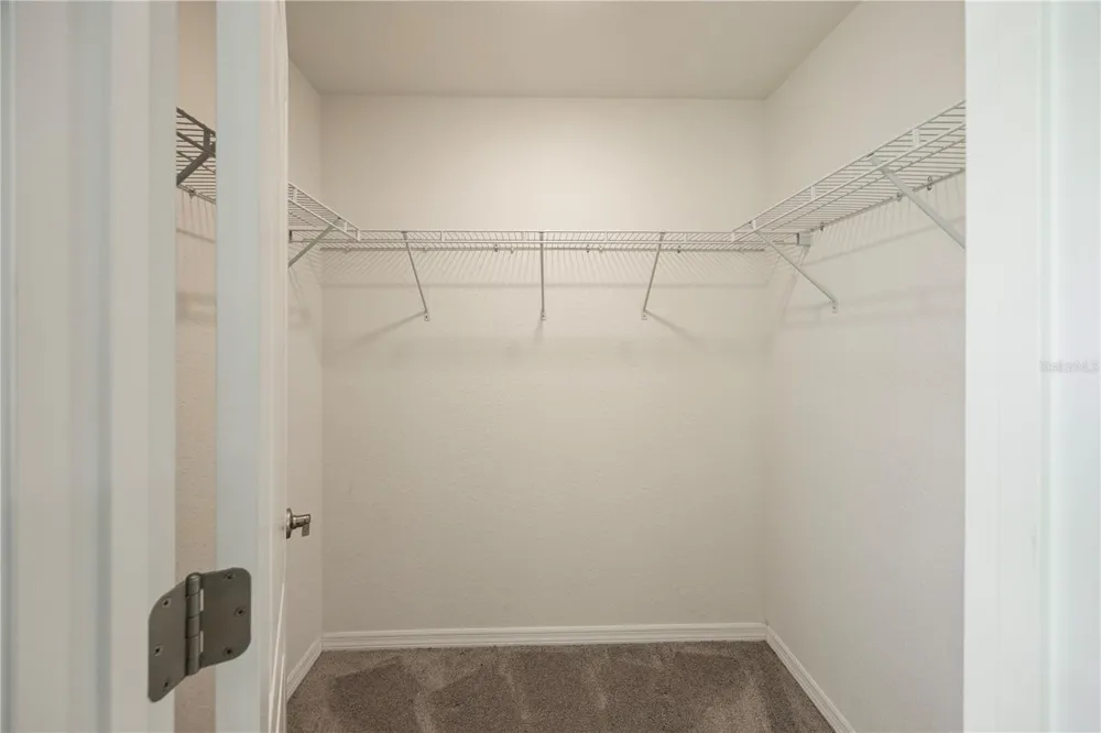 476 MARION OAKS PASS ocala, FL 34473