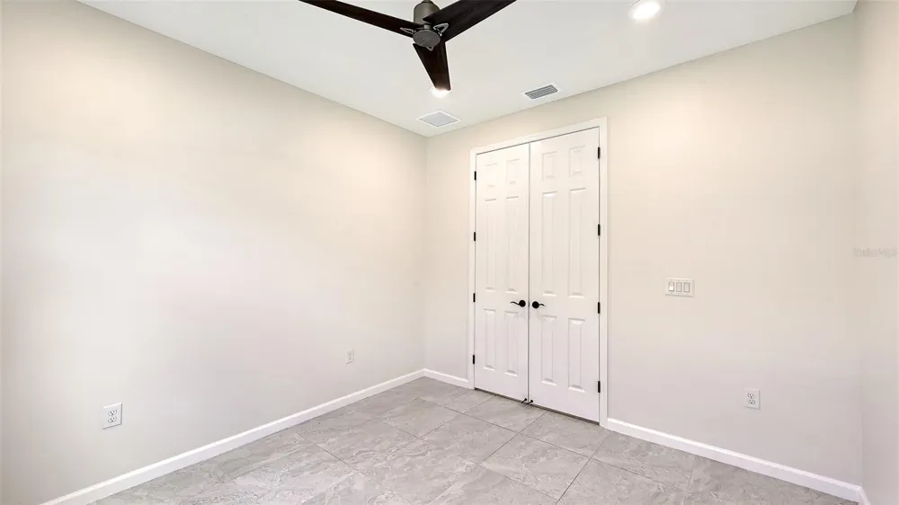5721 SWEET LEAF WAY Sarasota, FL 34238
