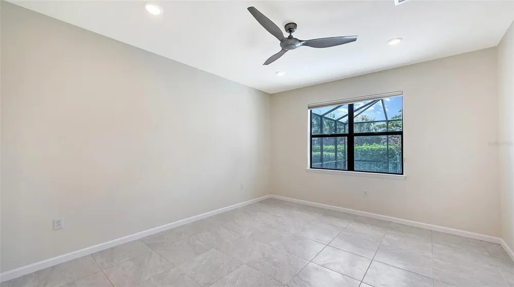 5721 SWEET LEAF WAY Sarasota, FL 34238